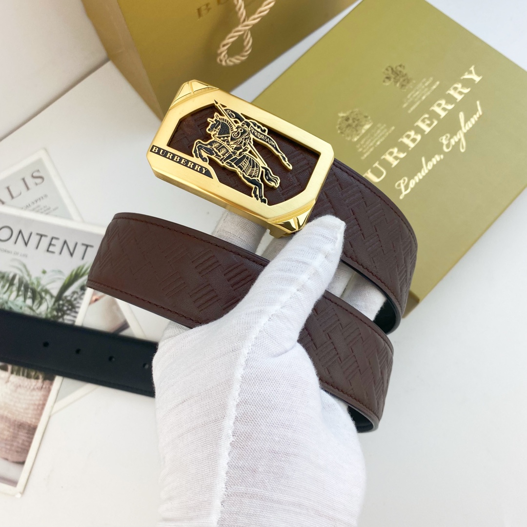 Burberry belt