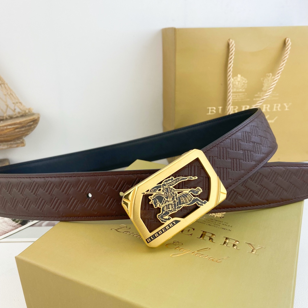 Burberry belt