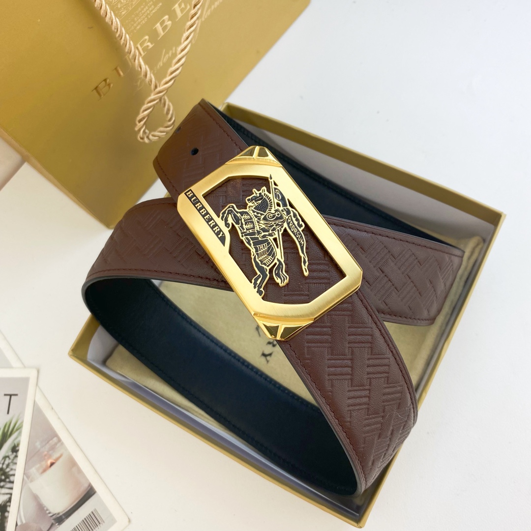 Burberry belt