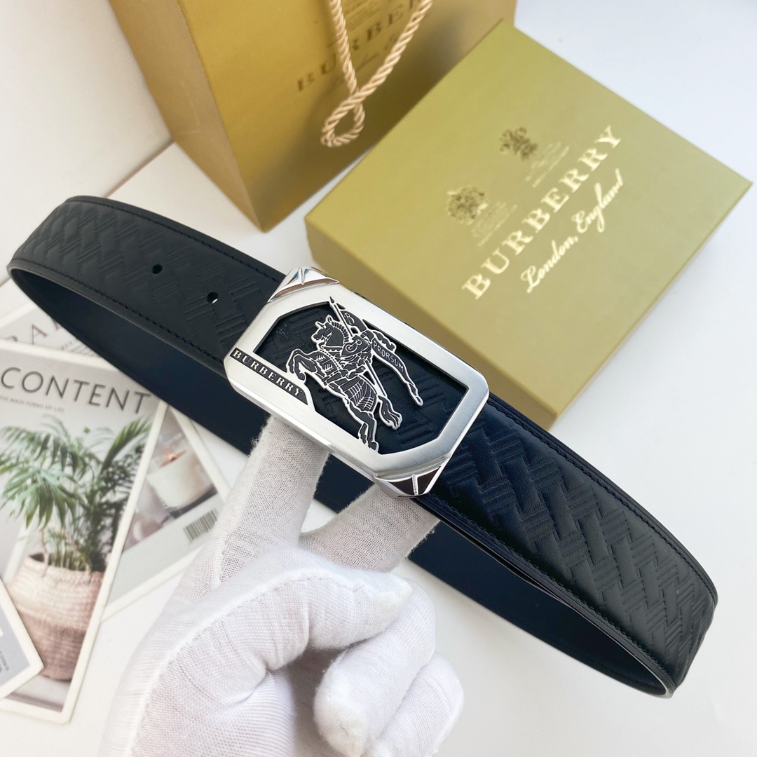 Burberry belt
