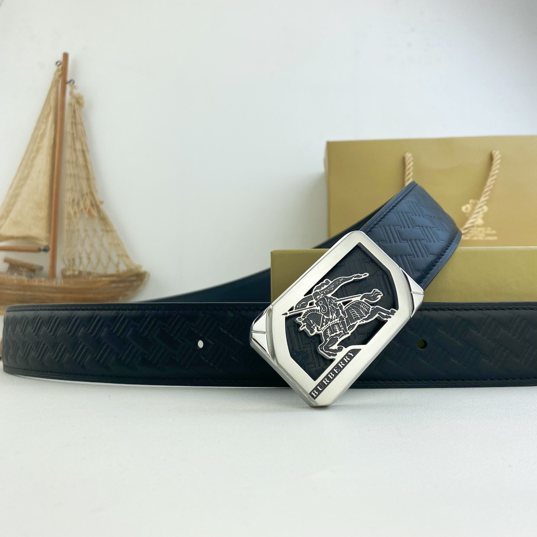 Burberry belt