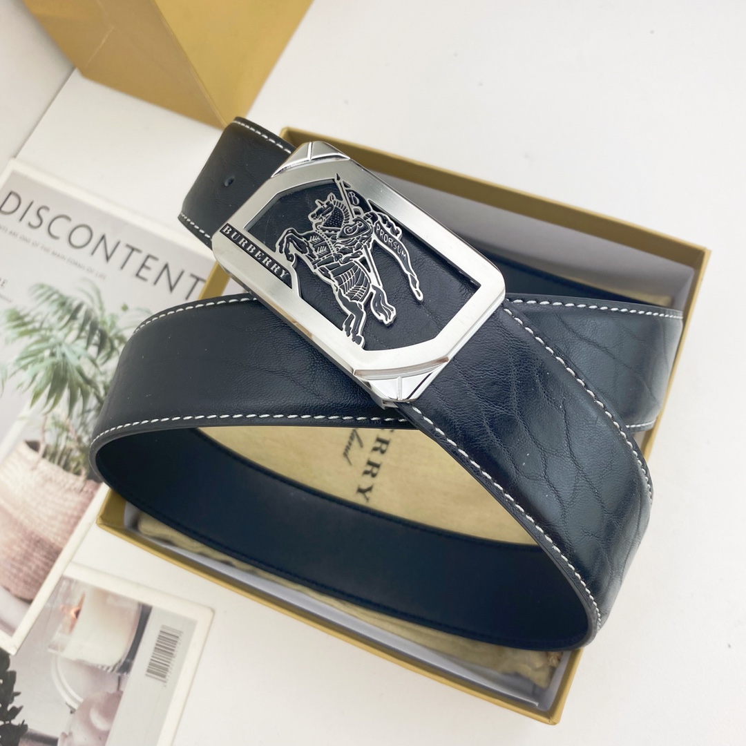 Burberry belt