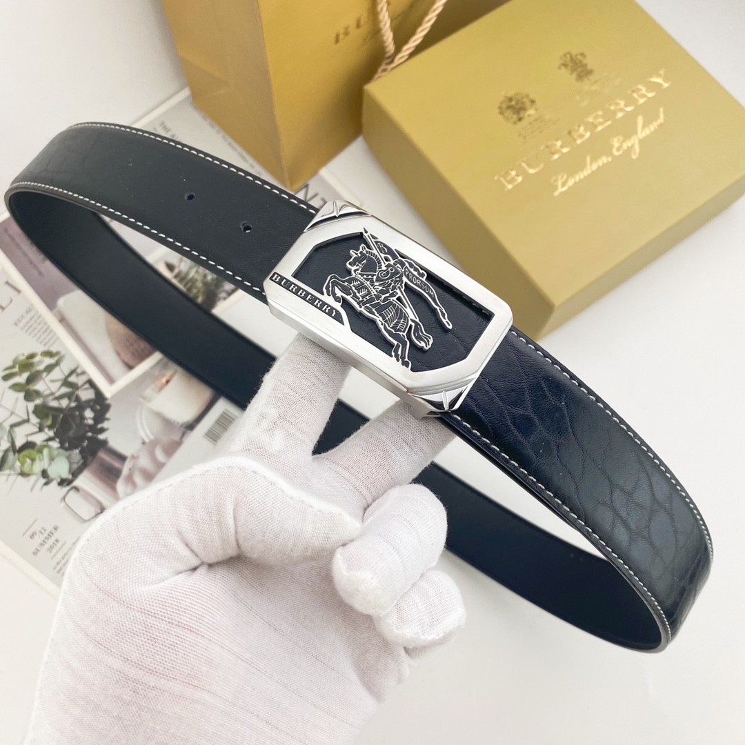 Burberry belt