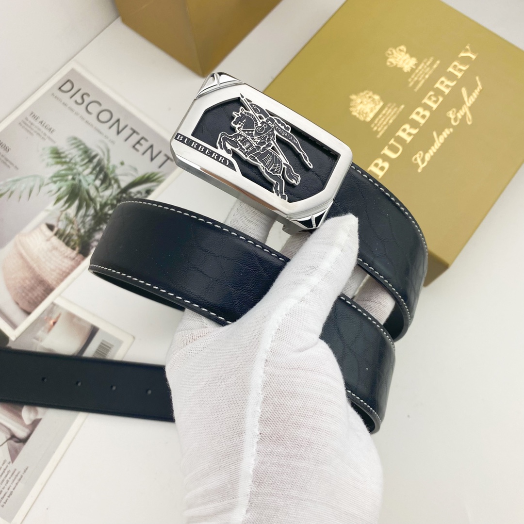 Burberry belt