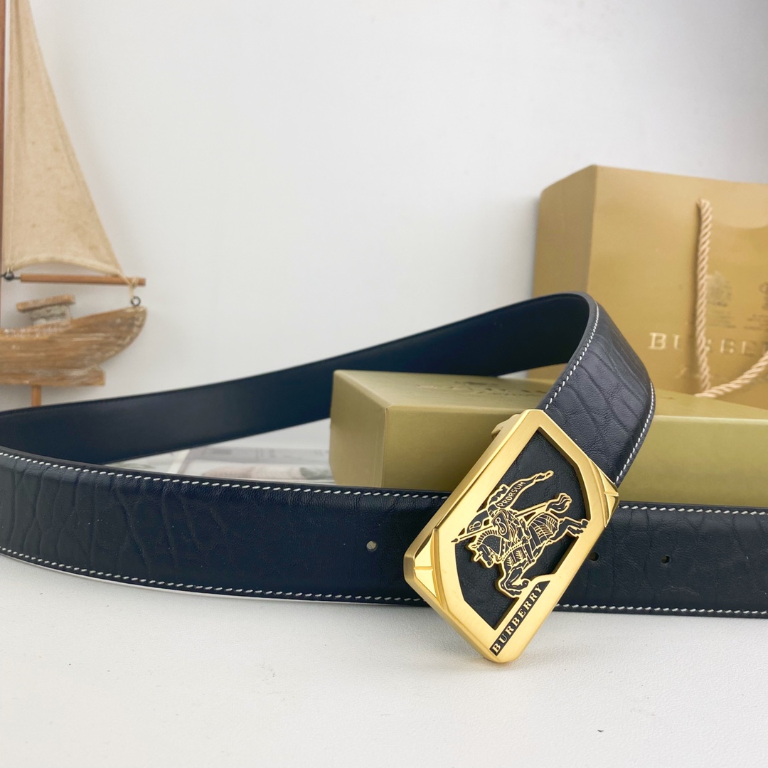 Burberry belt