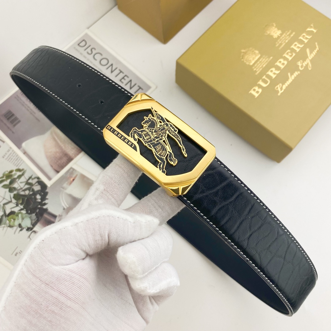 Burberry belt