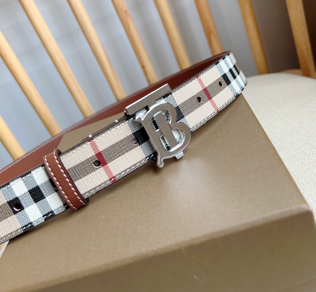 Burberry belt