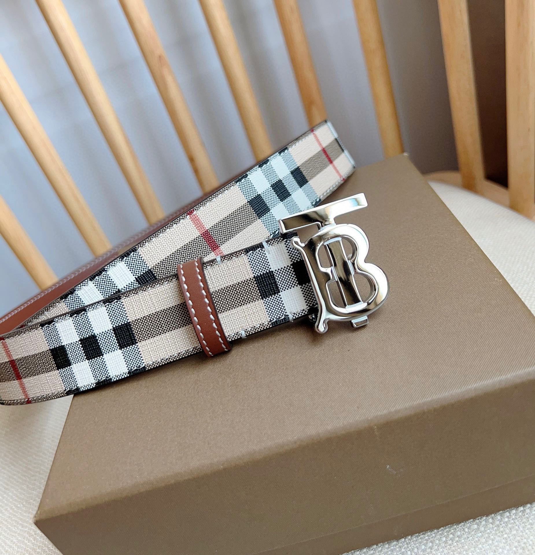 Burberry belt