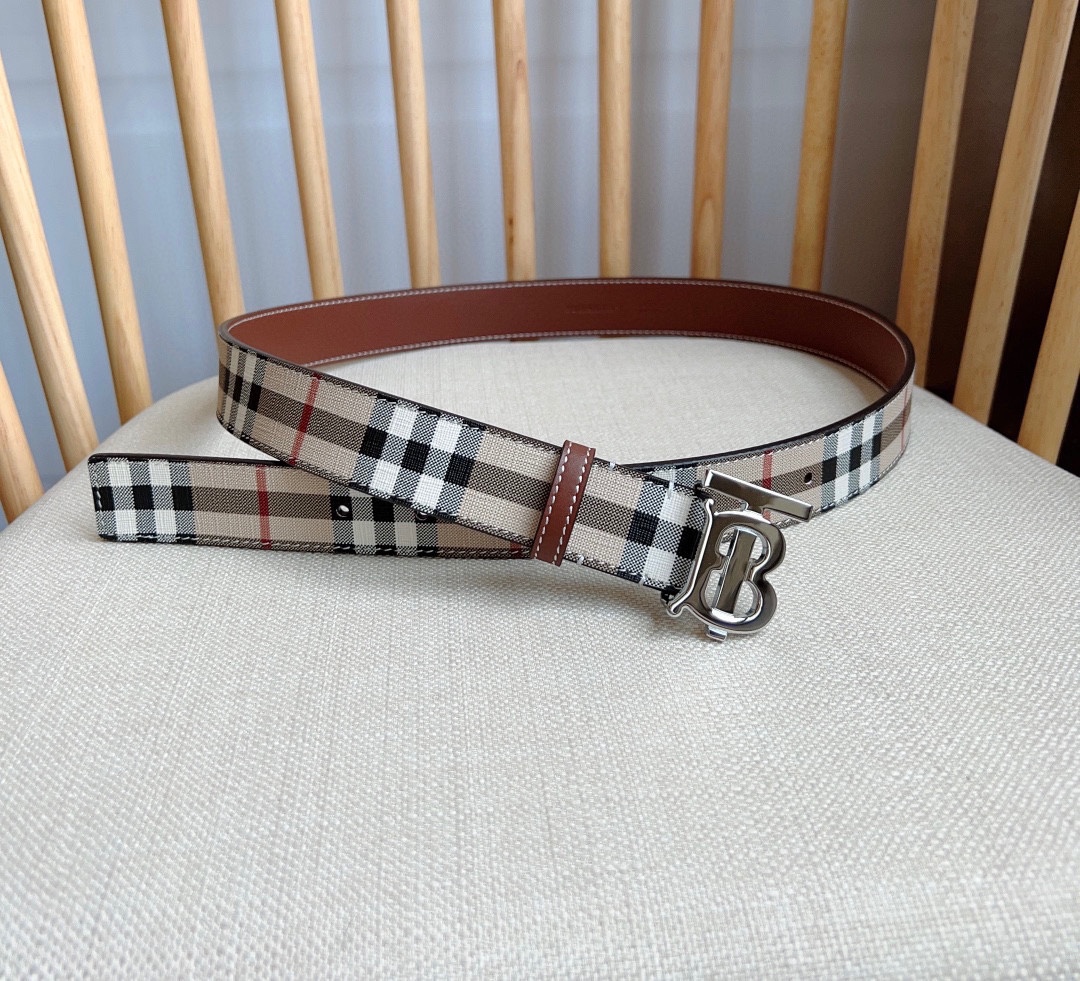 Burberry belt