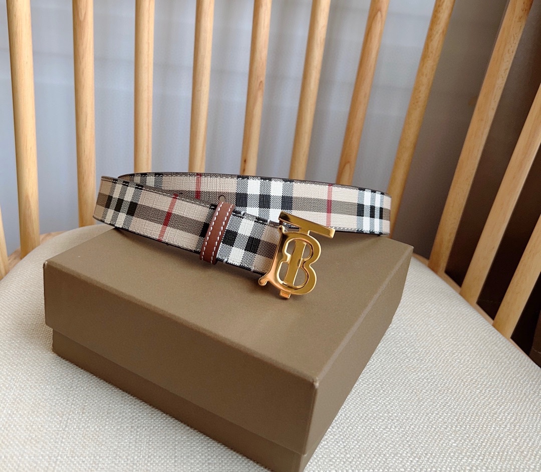Burberry belt