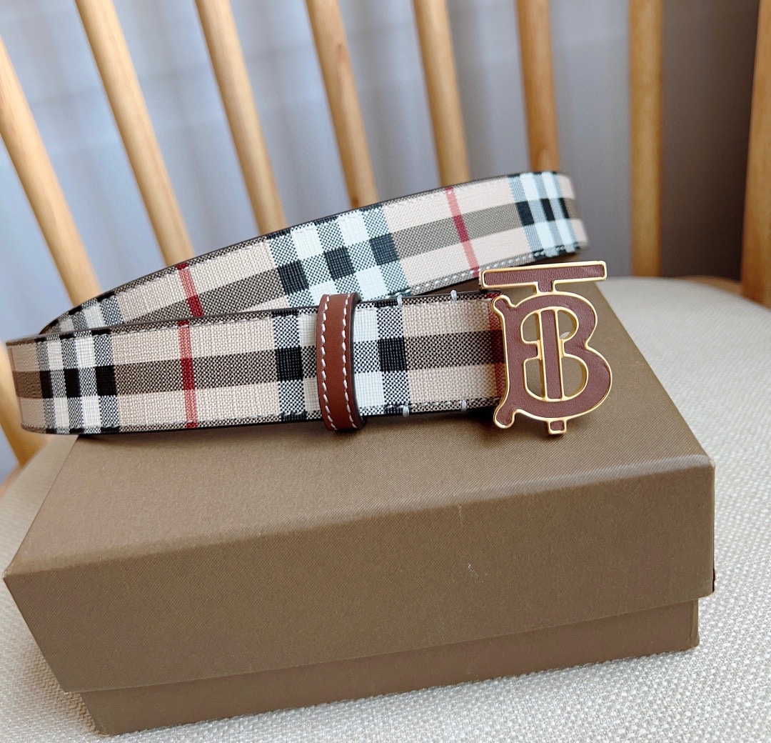 Burberry belt