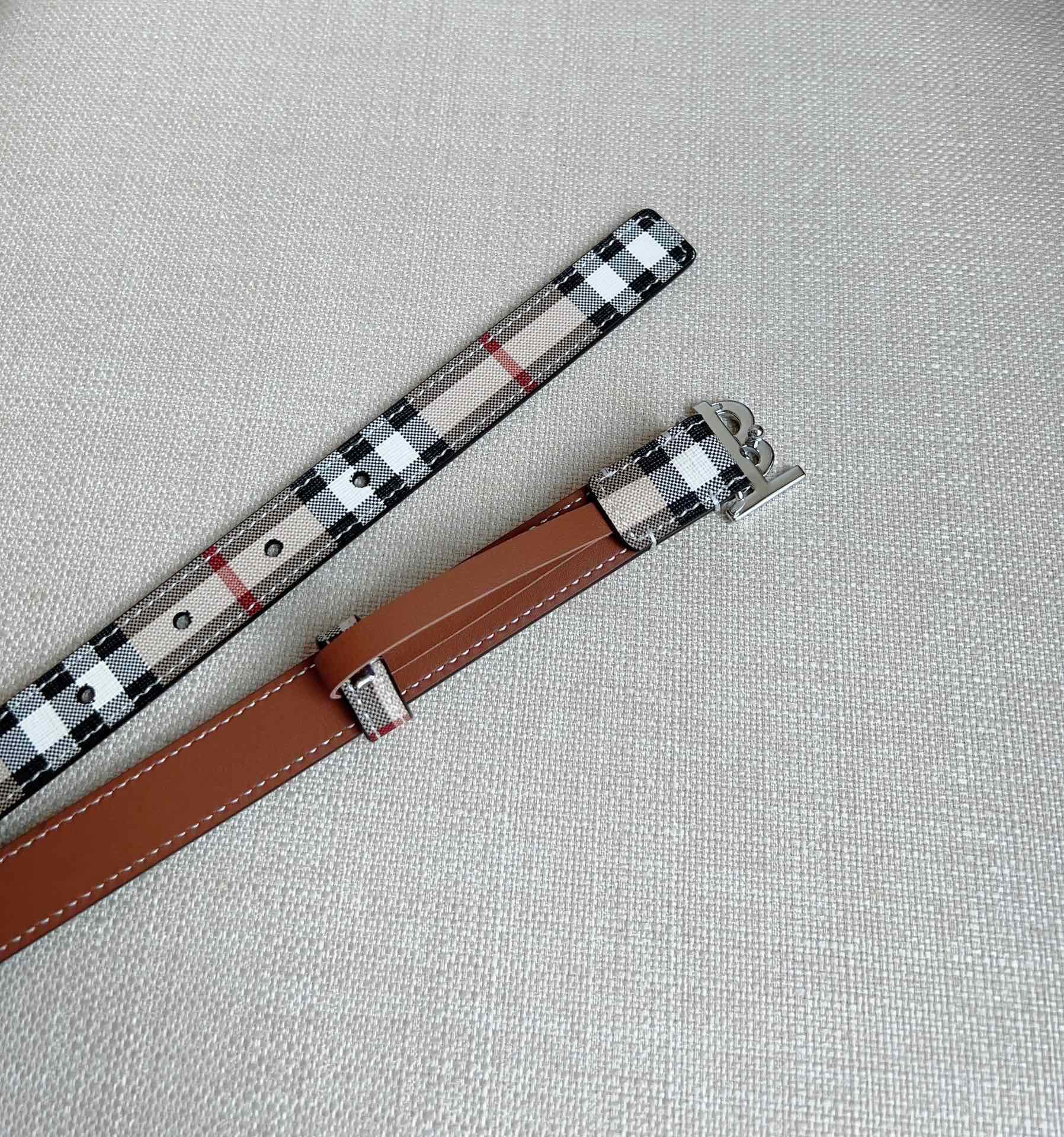 Burberry belt
