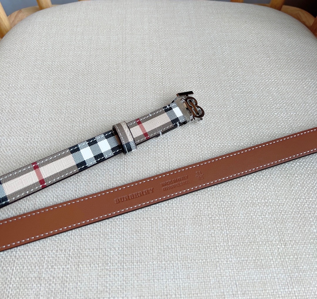 Burberry belt