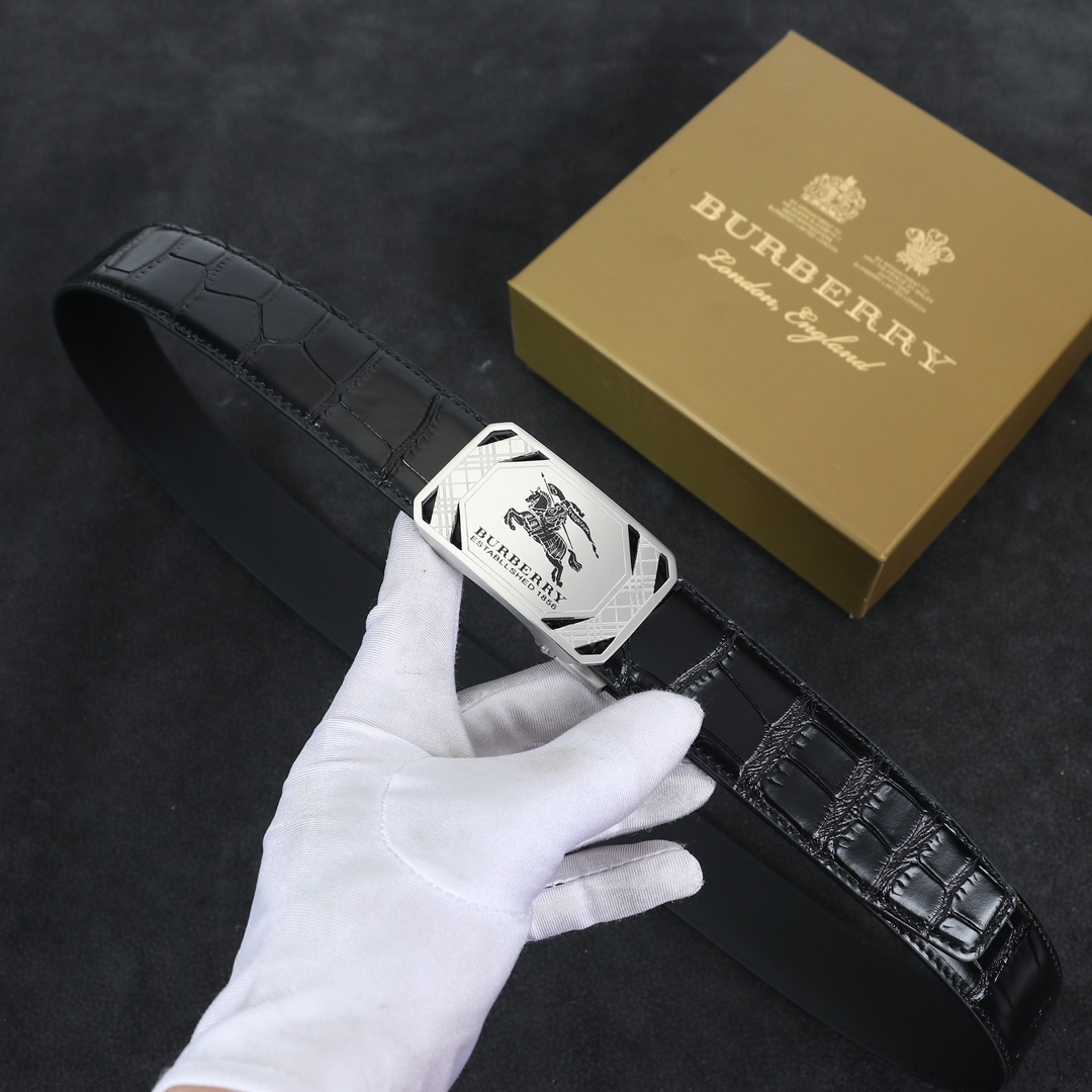 Burberry belt