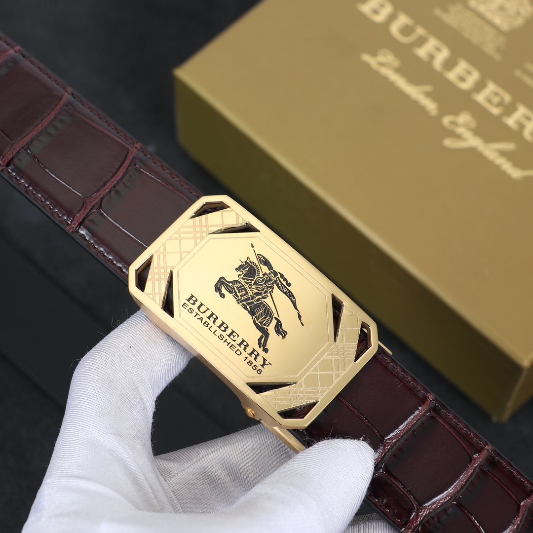 Burberry belt