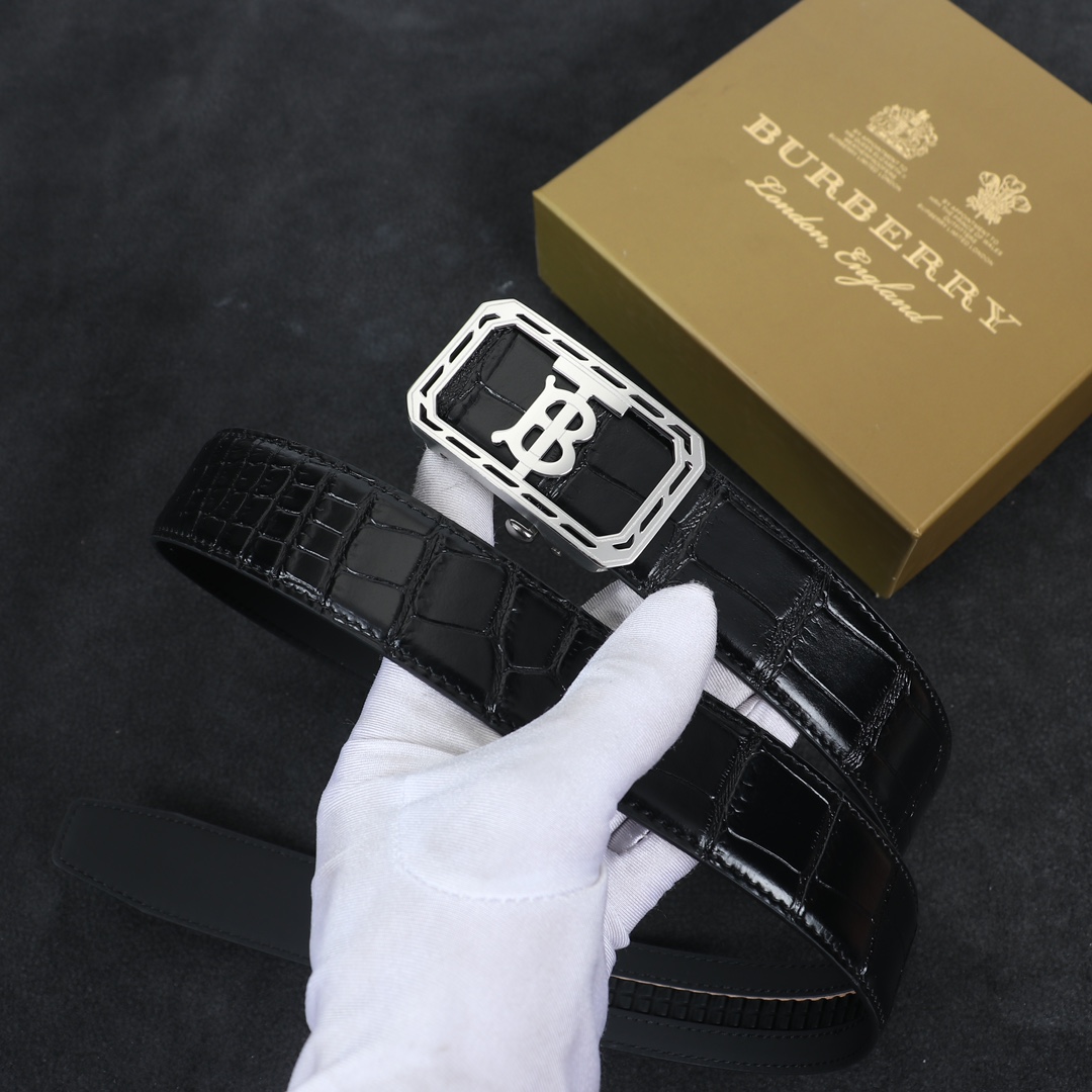 Burberry belt