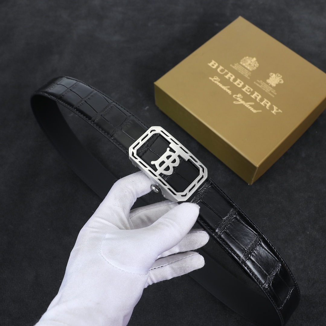 Burberry belt