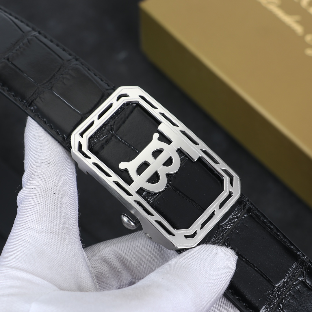 Burberry belt