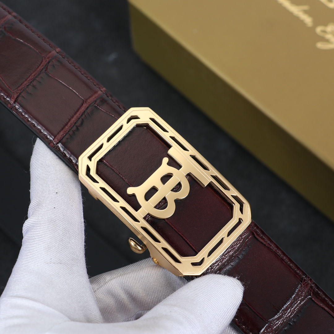 Burberry belt