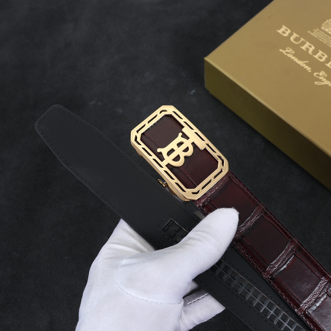 Burberry belt