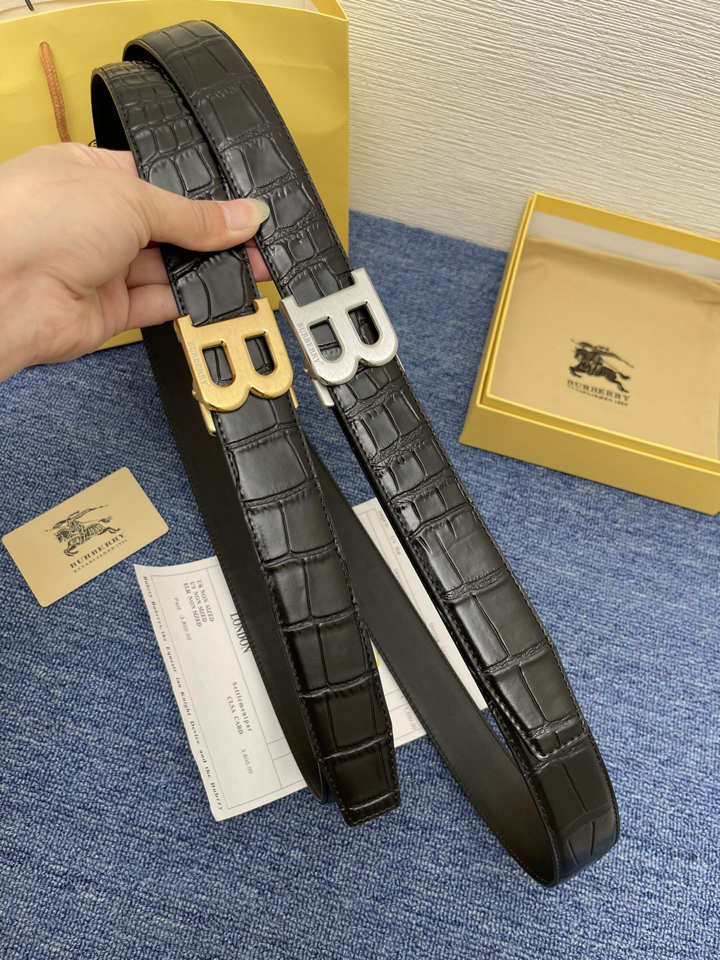 Burberry belt