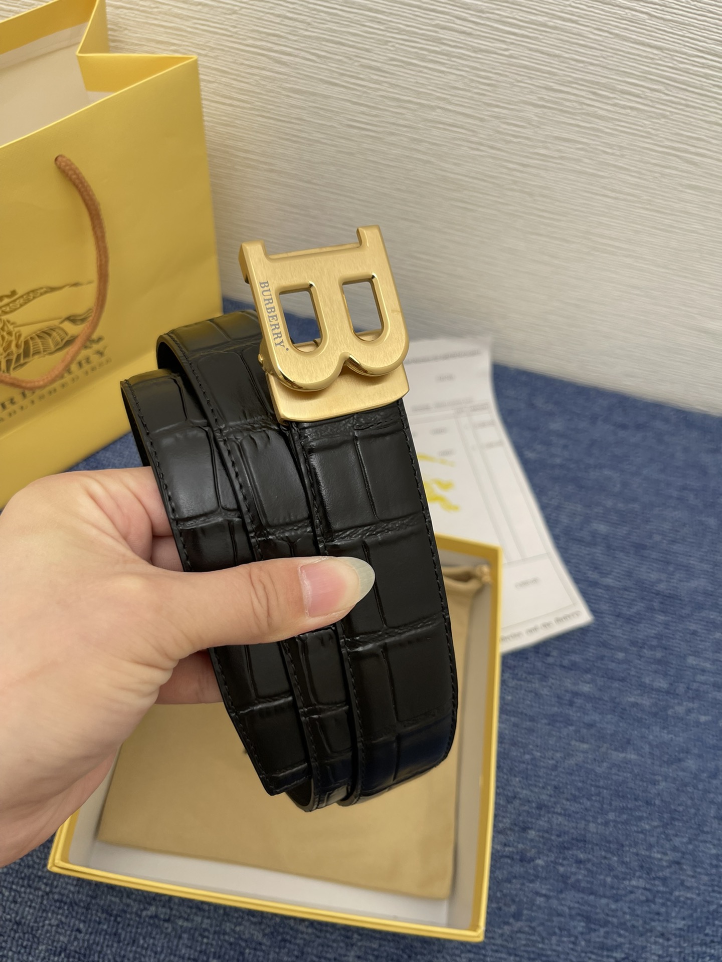 Burberry belt