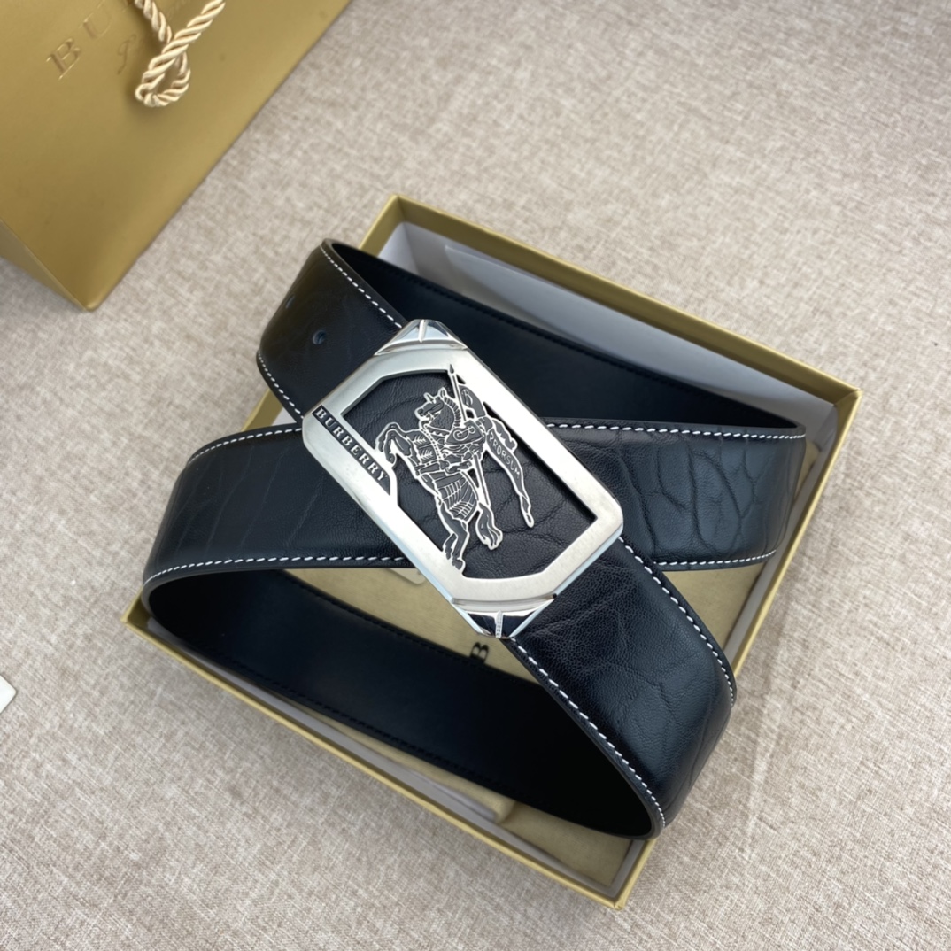 Burberry belt
