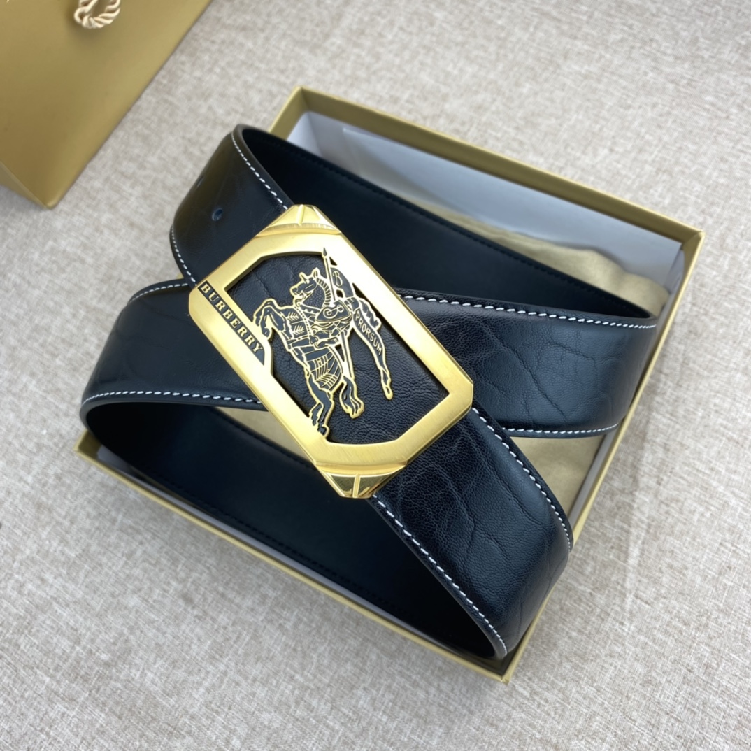 Burberry belt
