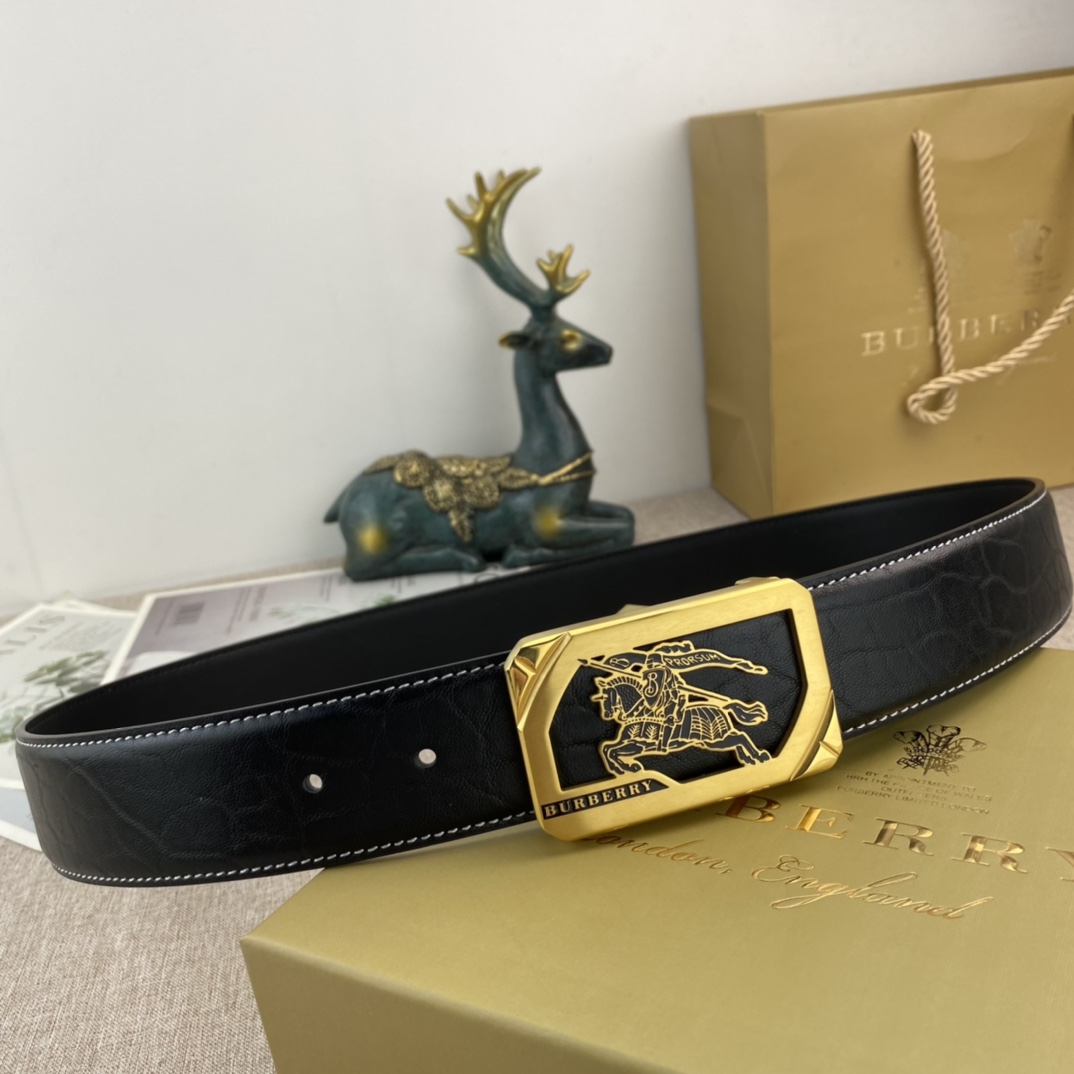 Burberry belt