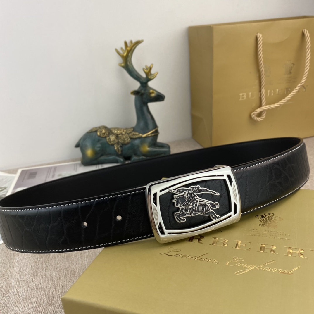 Burberry belt