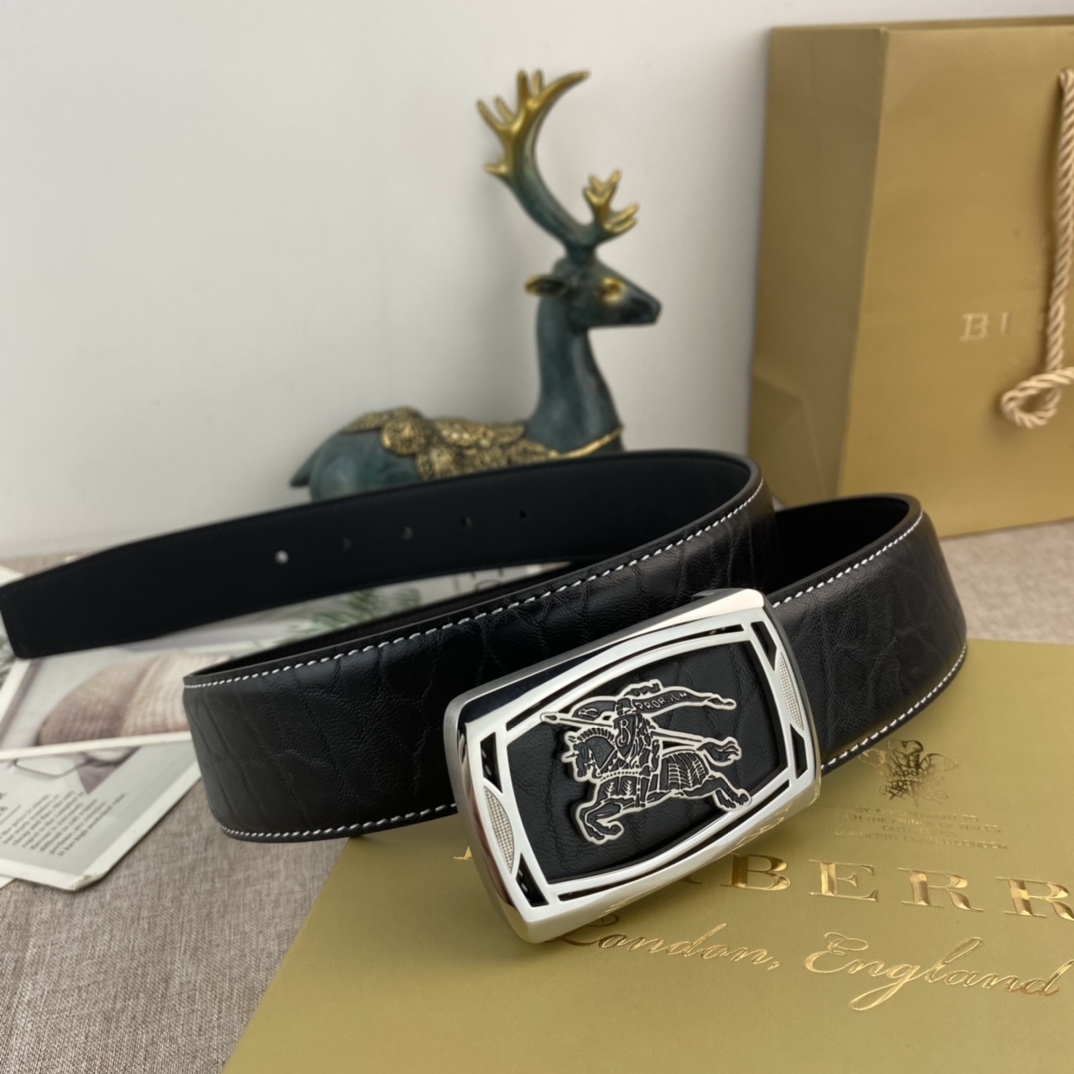 Burberry belt