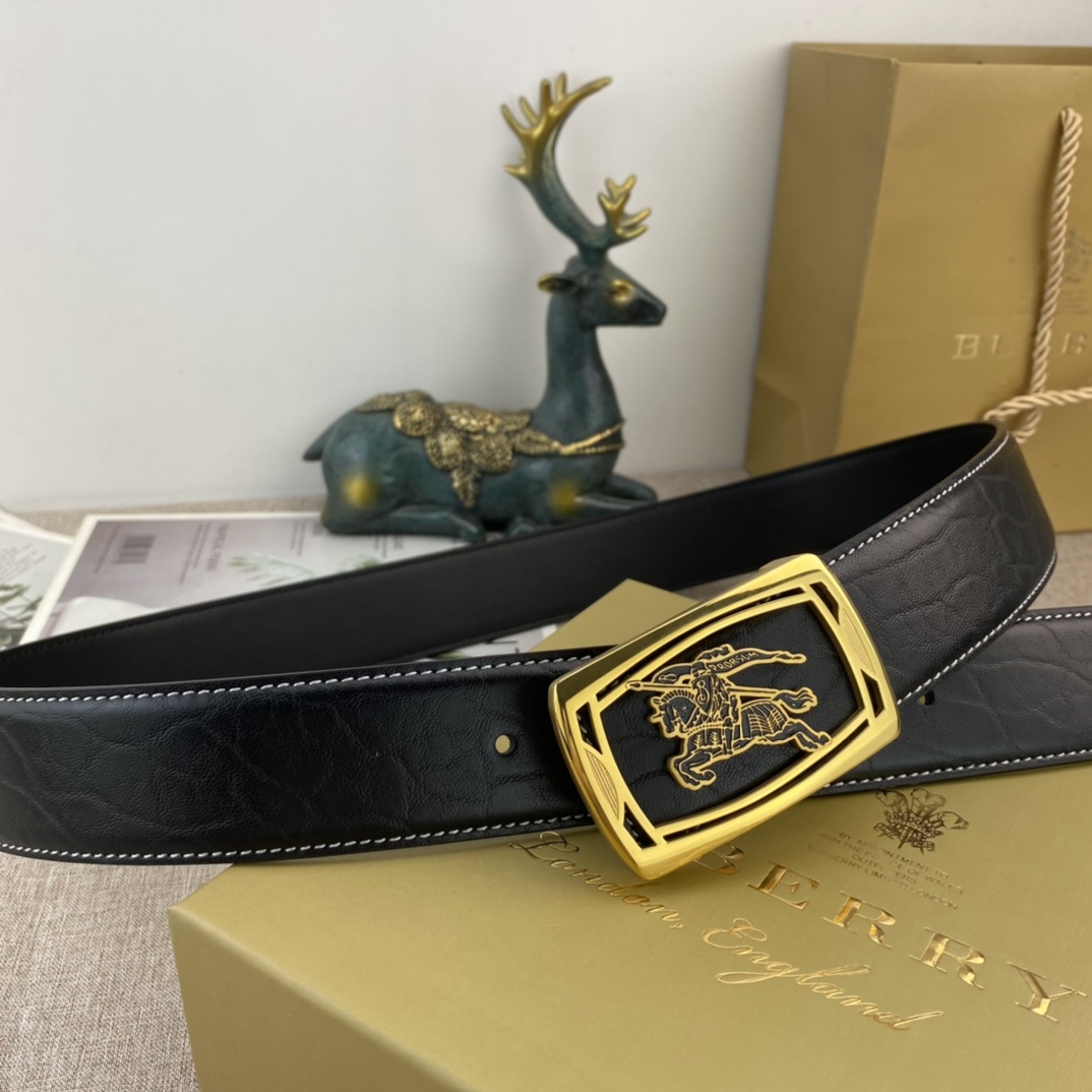 Burberry belt
