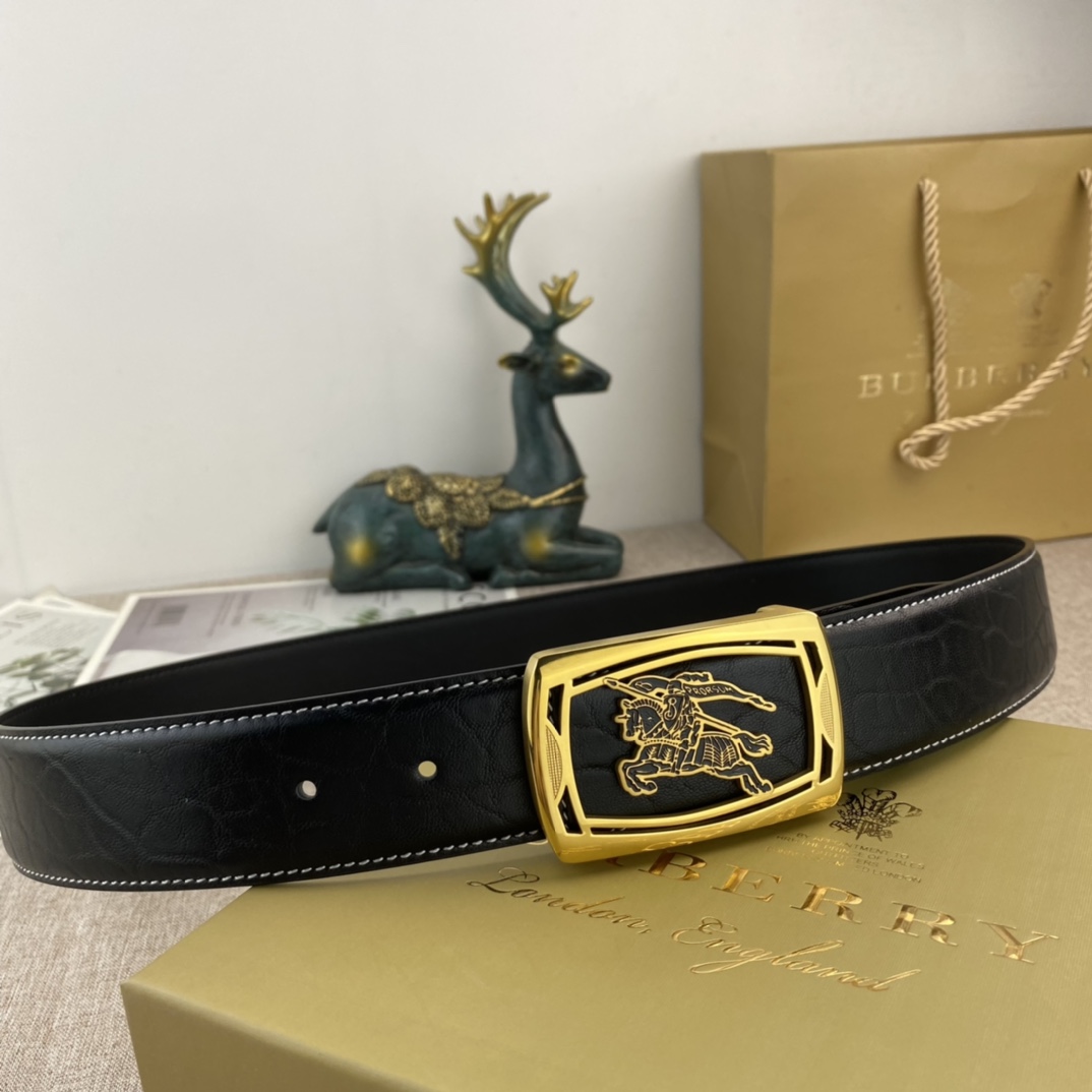 Burberry belt