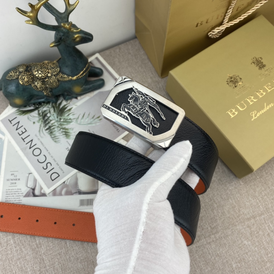 Burberry belt