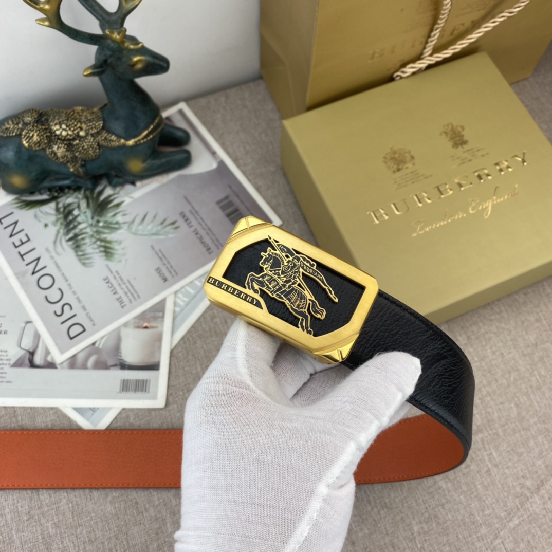 Burberry belt