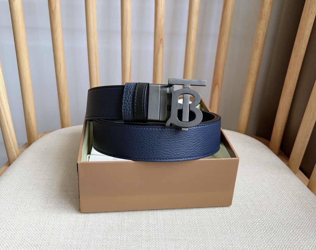 Burberry belt