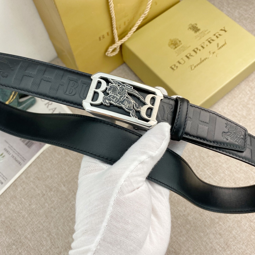 Burberry belt