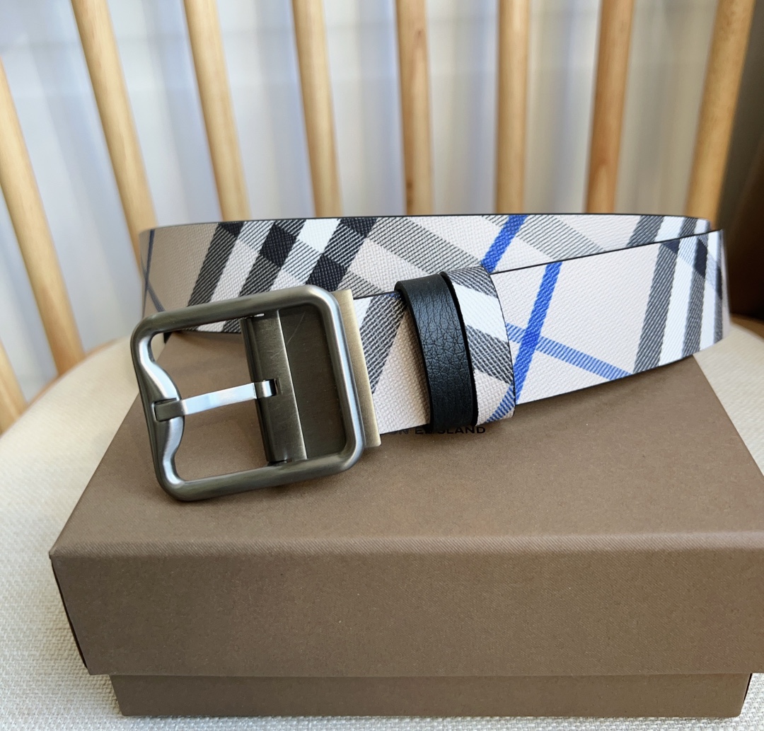 Burberry belt