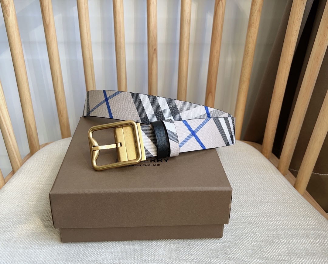 Burberry belt
