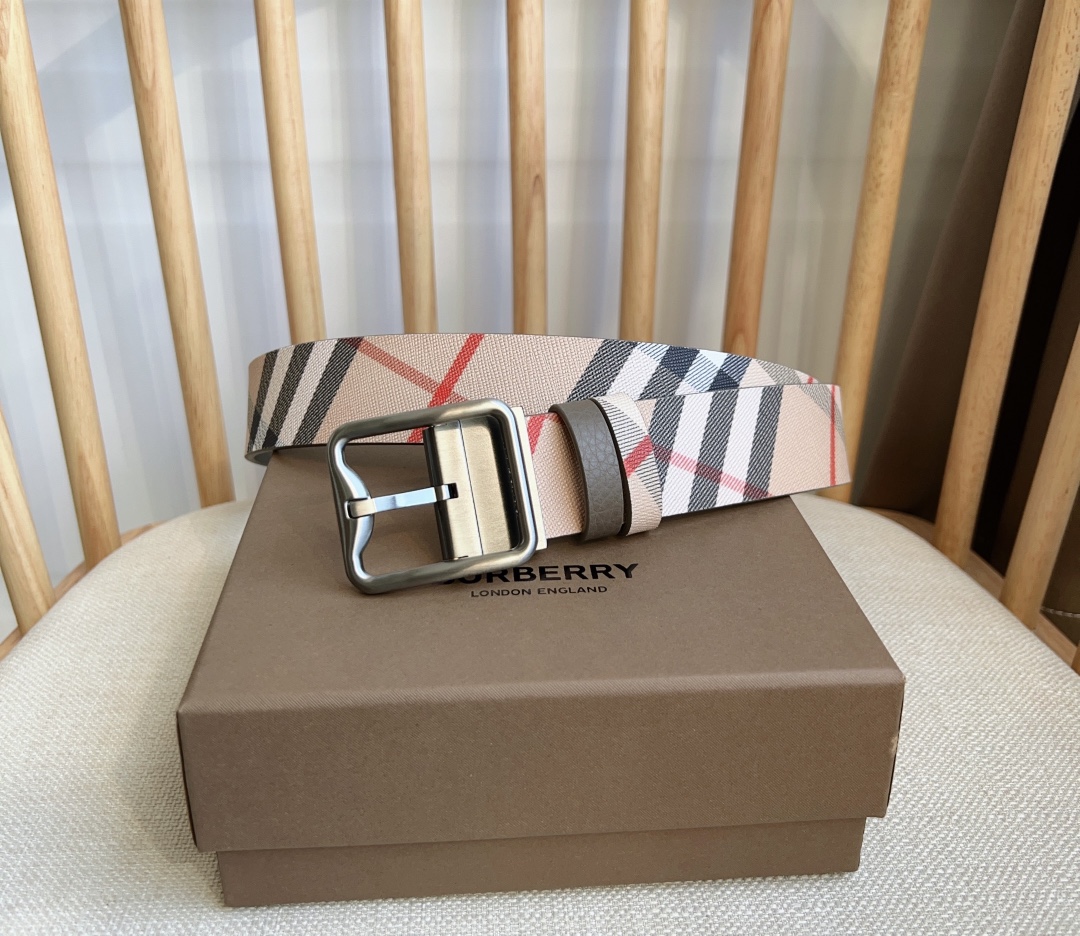 Burberry belt