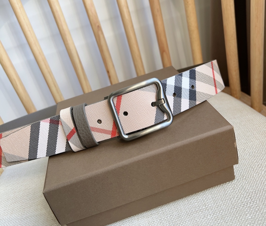 Burberry belt