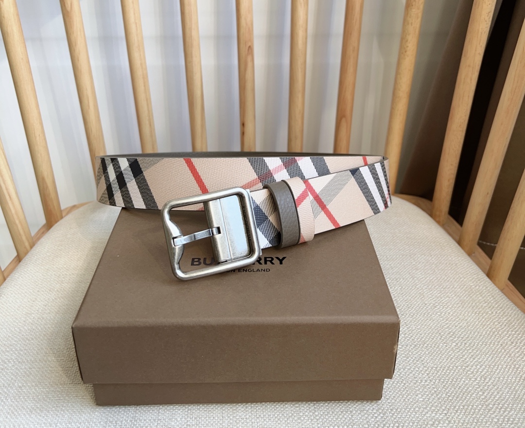 Burberry belt