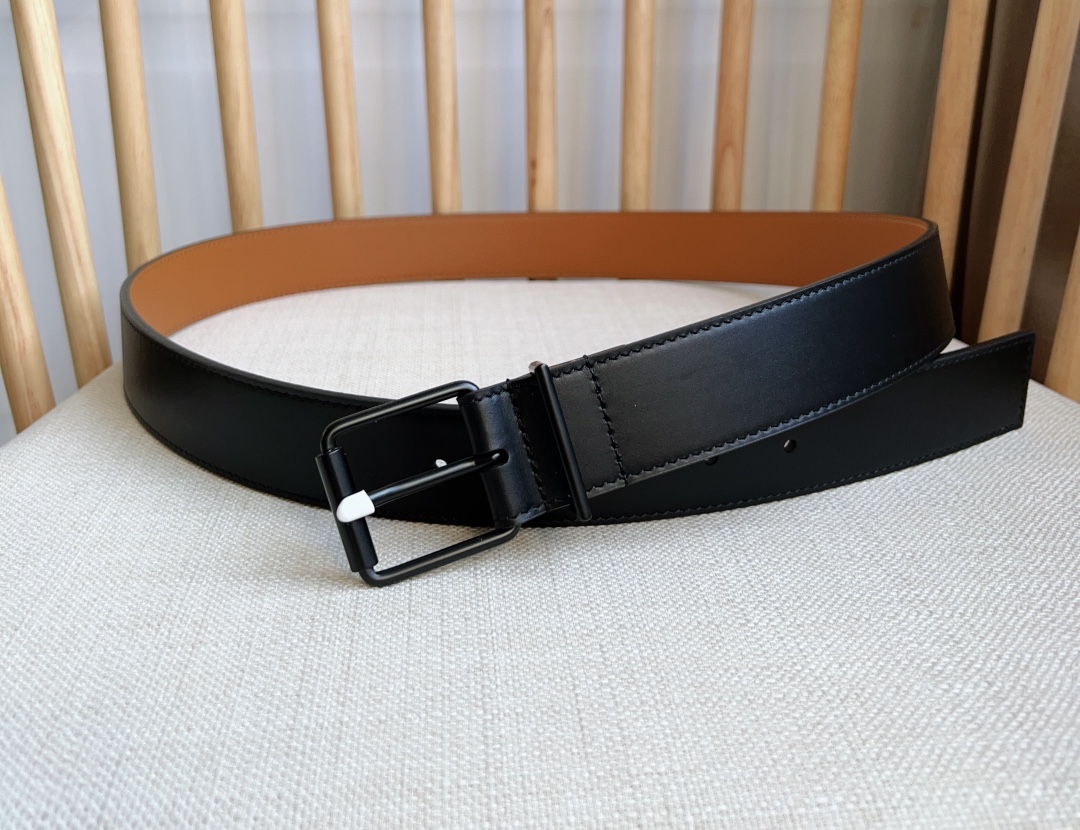 Burberry belt