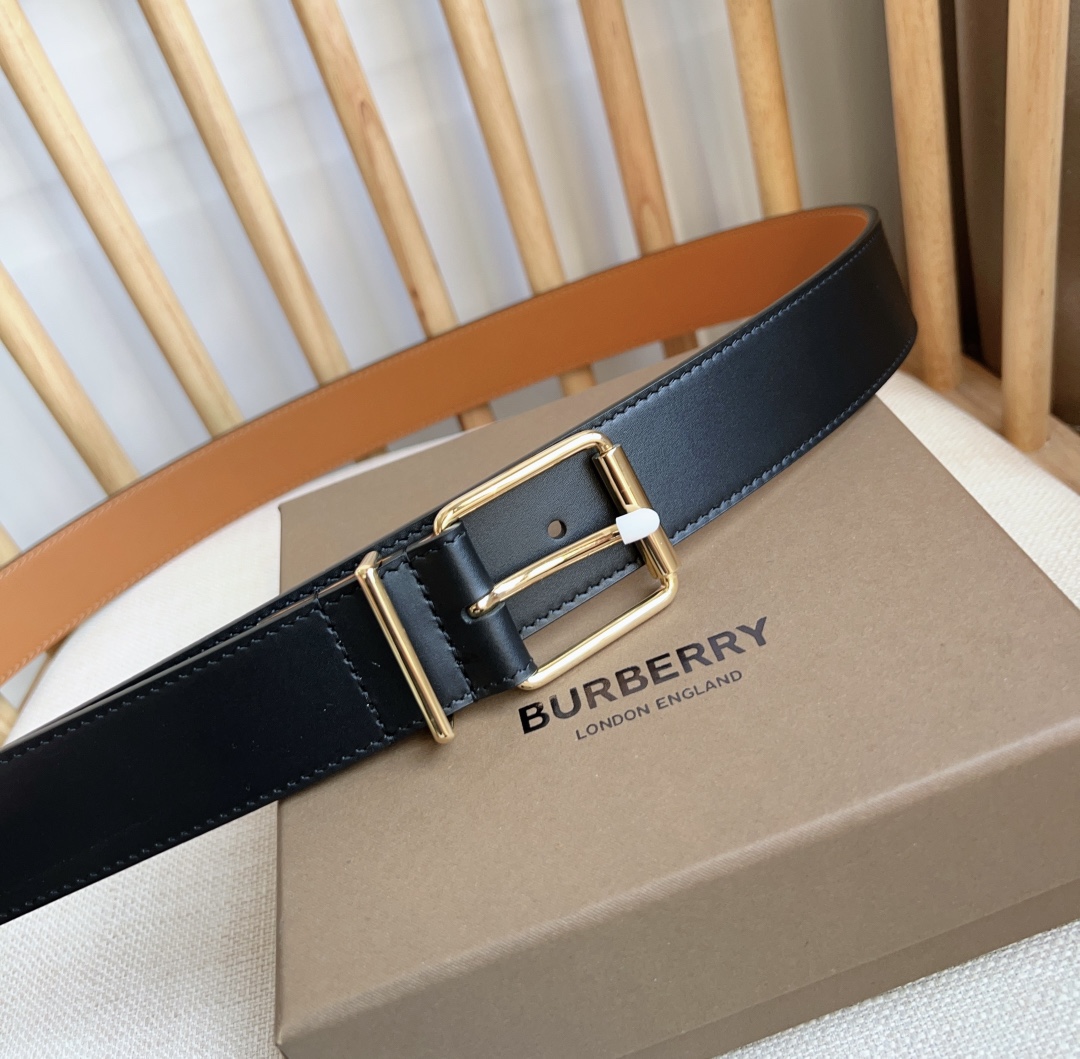 Burberry belt