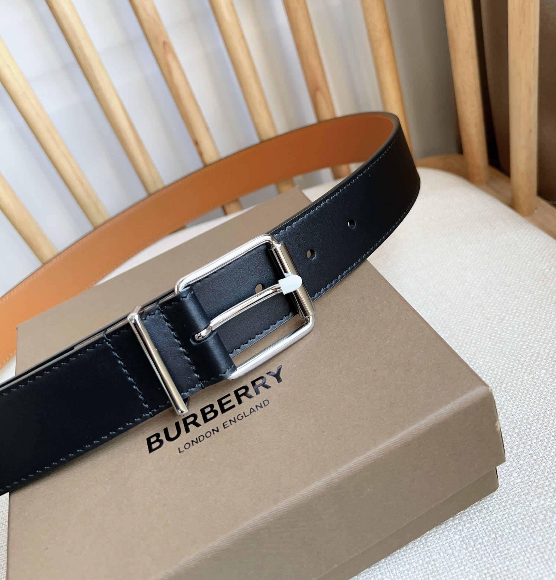 Burberry belt