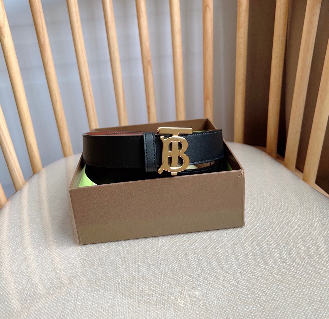 Burberry belt