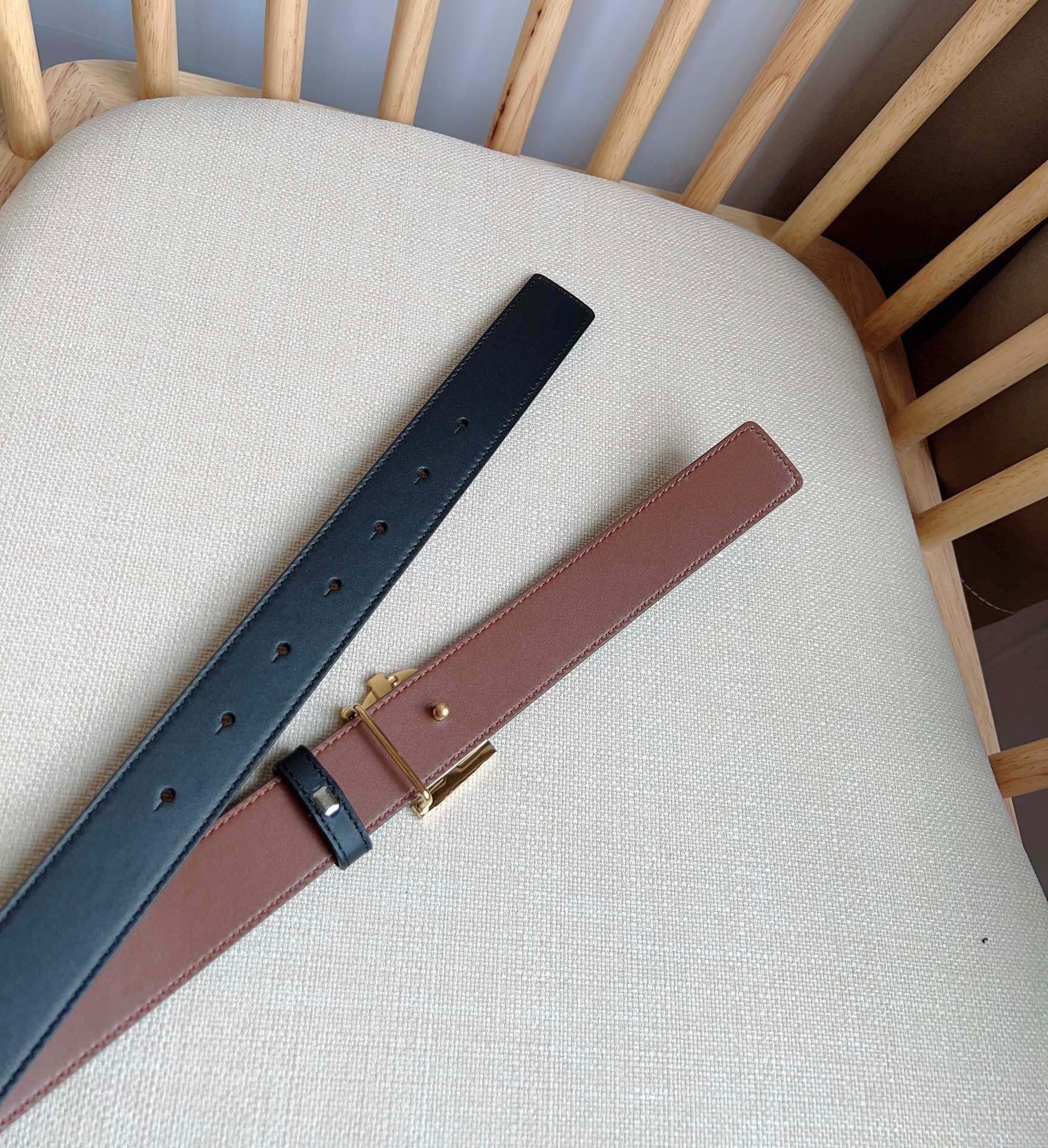 Burberry belt