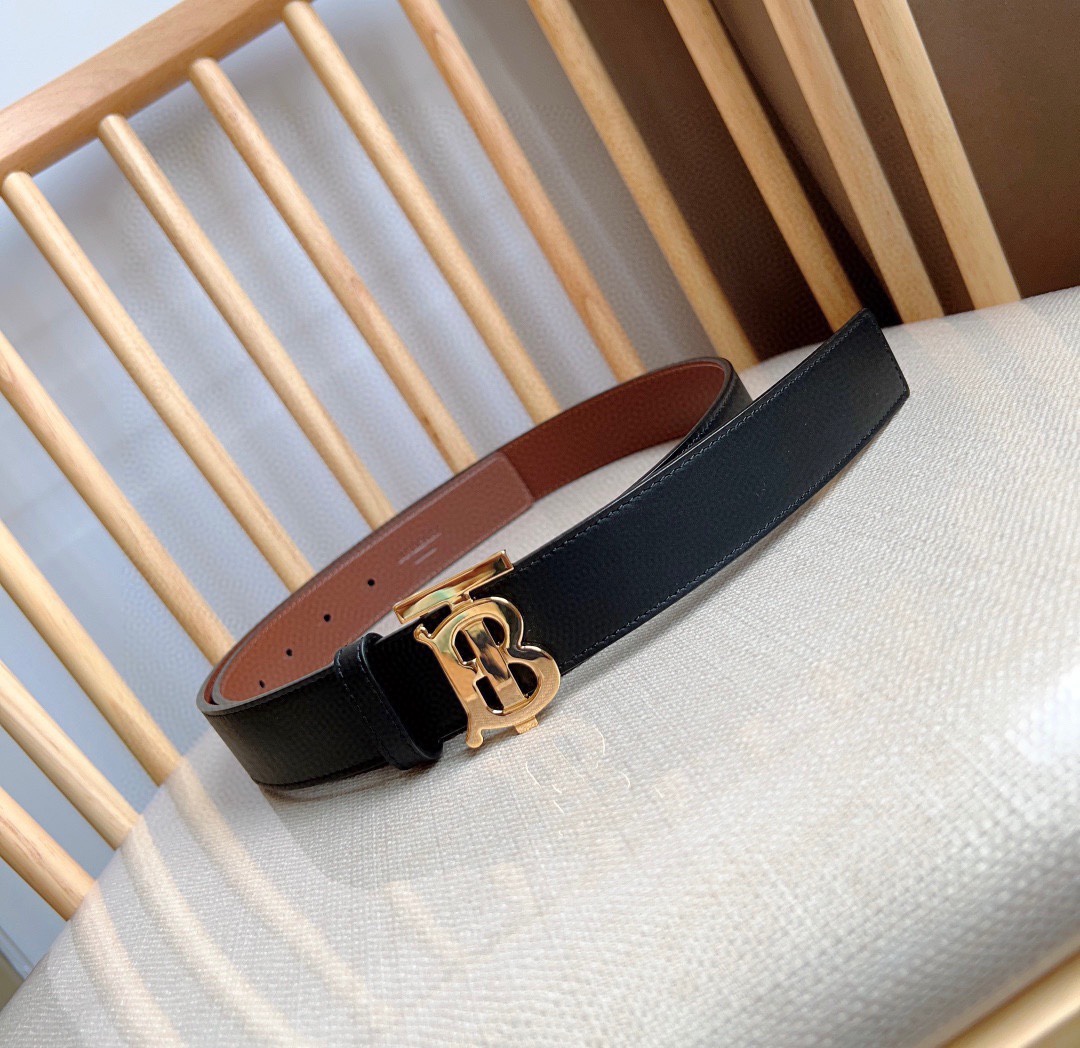 Burberry belt