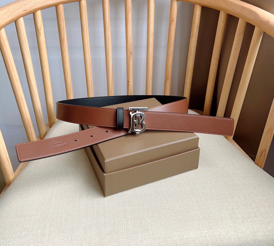 Burberry belt