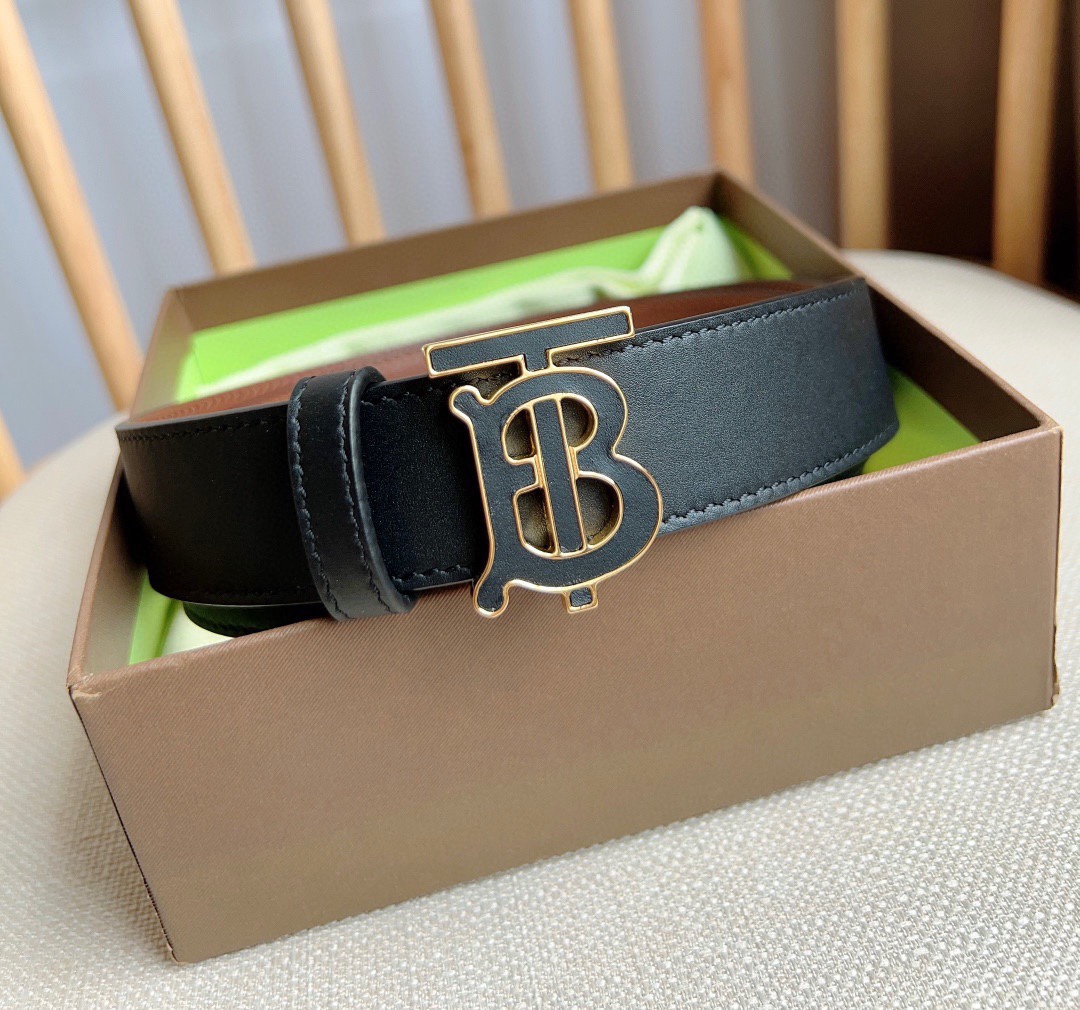 Burberry belt